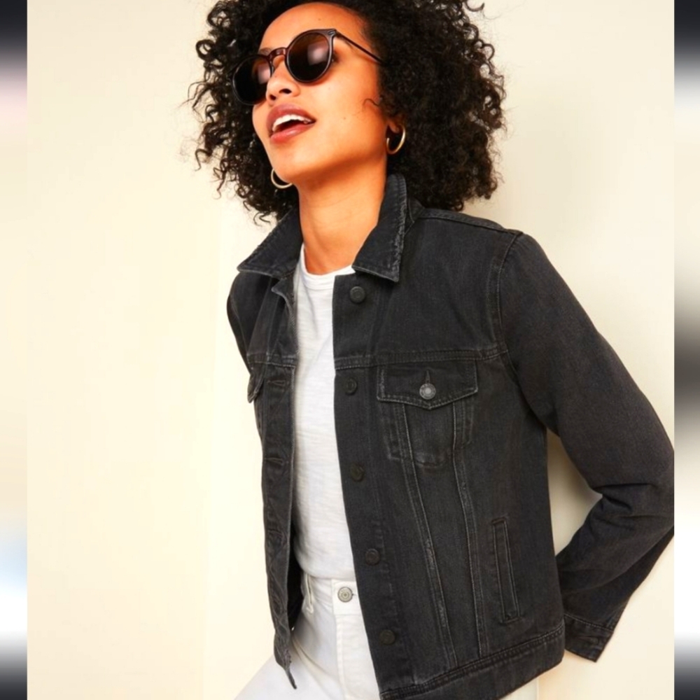 🌻NWT!! Old Navy Women's Distressed Black Jean Jacket - Midnight Black 